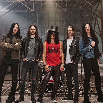 Slash feat Myles Kennedy and The Conspirators